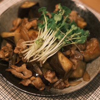 豚バラ肉とナスのポン酢炒め